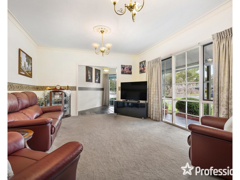 17 Verina Way, Lilydale VIC 3140