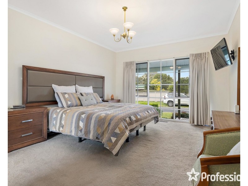 17 Verina Way, Lilydale VIC 3140