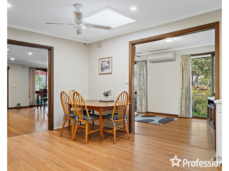 37 Shadowplay Road, Mooroolbark VIC 3138