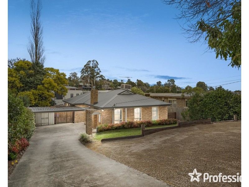 23 Huntingdale Drive, Chirnside Park VIC 3116