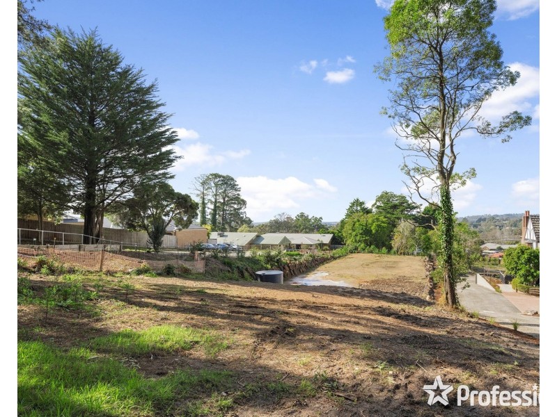 22 Hereford Road, Mount Evelyn VIC 3796