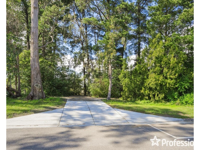 22 Hereford Road, Mount Evelyn VIC 3796