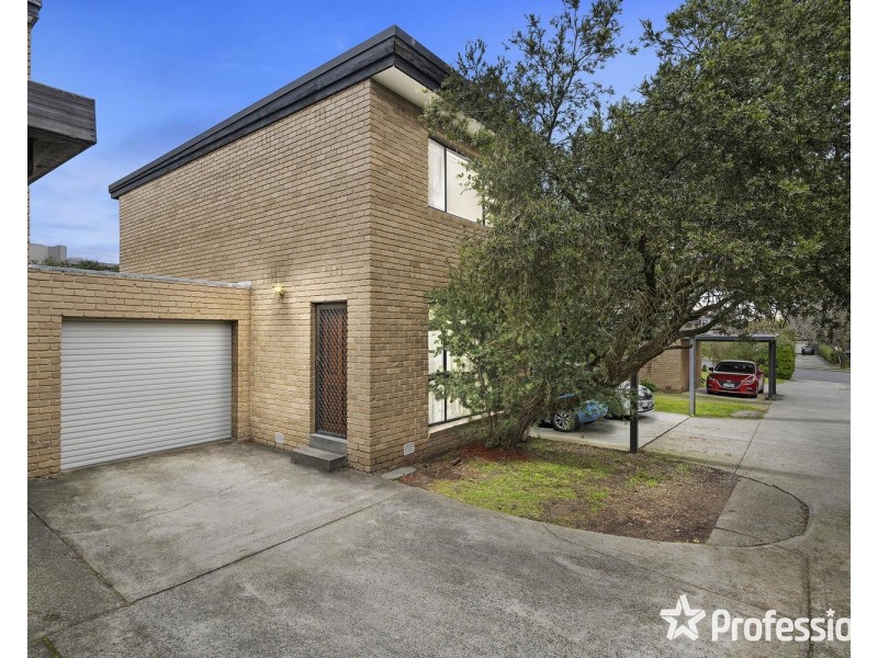 2/301 Mount Dandenong Road, Croydon VIC 3136