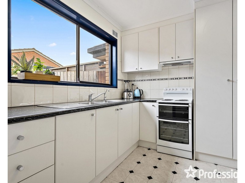 2/301 Mount Dandenong Road, Croydon VIC 3136