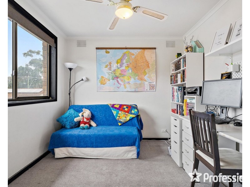 2/301 Mount Dandenong Road, Croydon VIC 3136