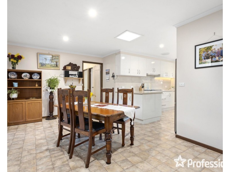 50 Railway Road, Seville VIC 3139