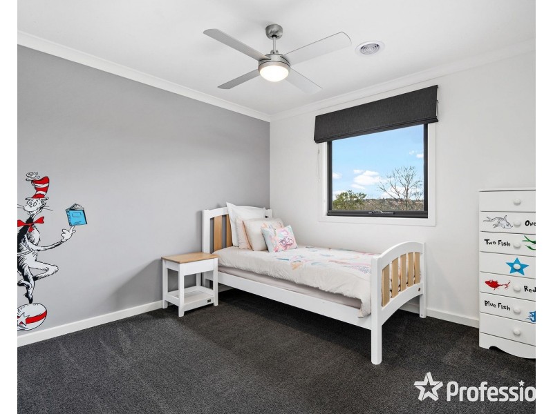 2/77 Cambridge Road, Mooroolbark VIC 3138