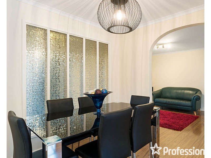 7 Melody Court, Mooroolbark VIC 3138