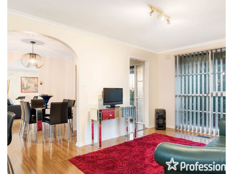 7 Melody Court, Mooroolbark VIC 3138