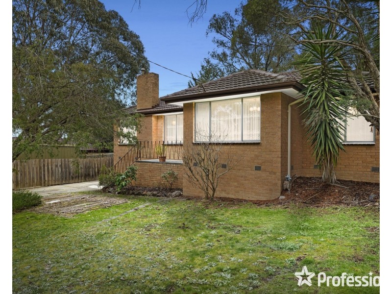 21 Wandana Crescent, Mooroolbark VIC 3138