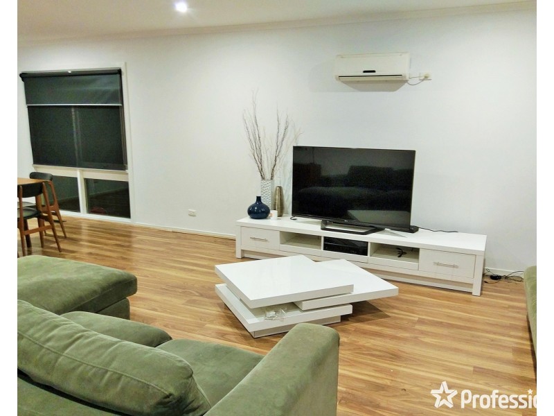 13 Huntingdale Drive, Chirnside Park VIC 3116