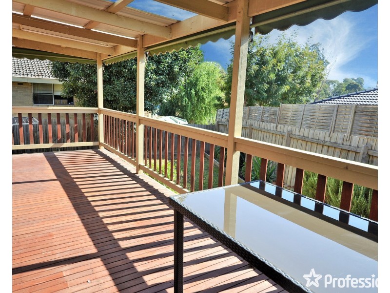 13 Huntingdale Drive, Chirnside Park VIC 3116