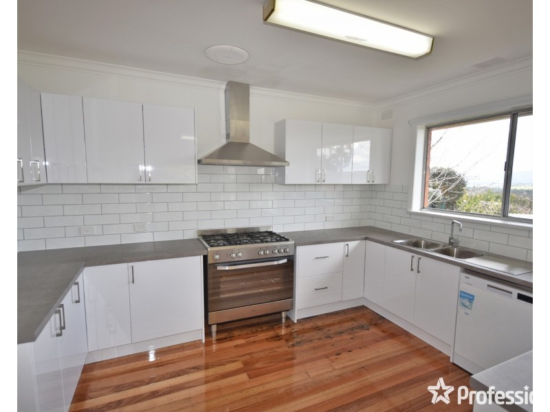 12-14 Campus Gate, Chirnside Park VIC 3116