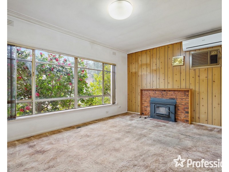 196 Lincoln Road, Croydon VIC 3136