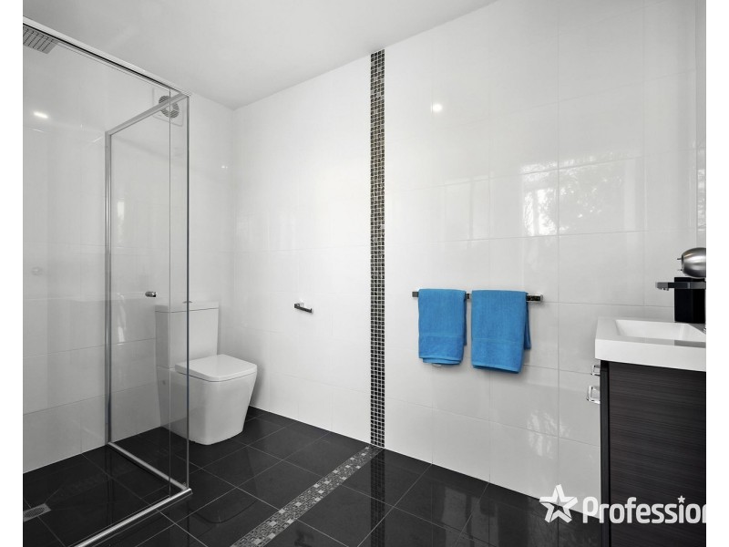 11 Whernside Court, Mooroolbark VIC 3138