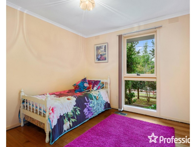 29 Mirang Avenue, Croydon VIC 3136