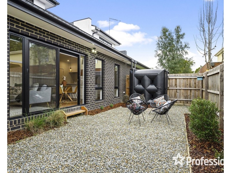 3/27 Diane Crescent, Mooroolbark VIC 3138