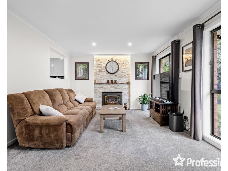 2 Swansea Road, Montrose VIC 3765