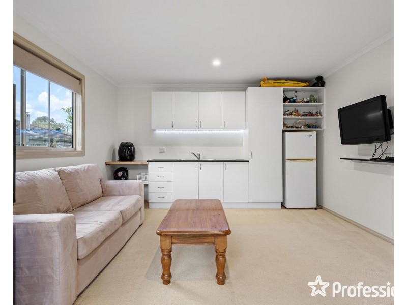 2 Swansea Road, Montrose VIC 3765