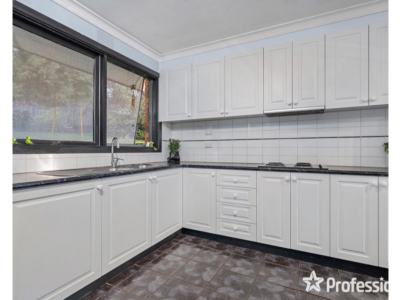 6 Valley Ho, Chirnside Park VIC 3116