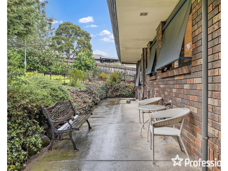 6 Valley Ho, Chirnside Park VIC 3116