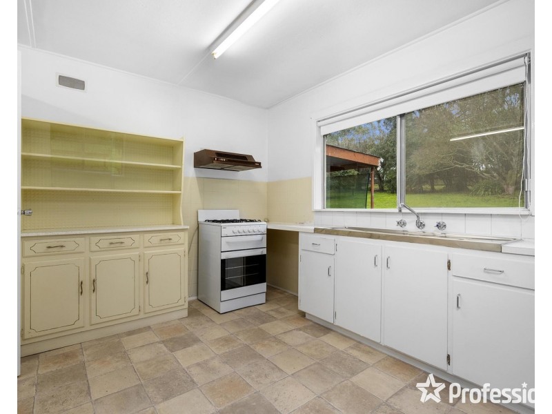 36 Beveridge Road, Silvan VIC 3795