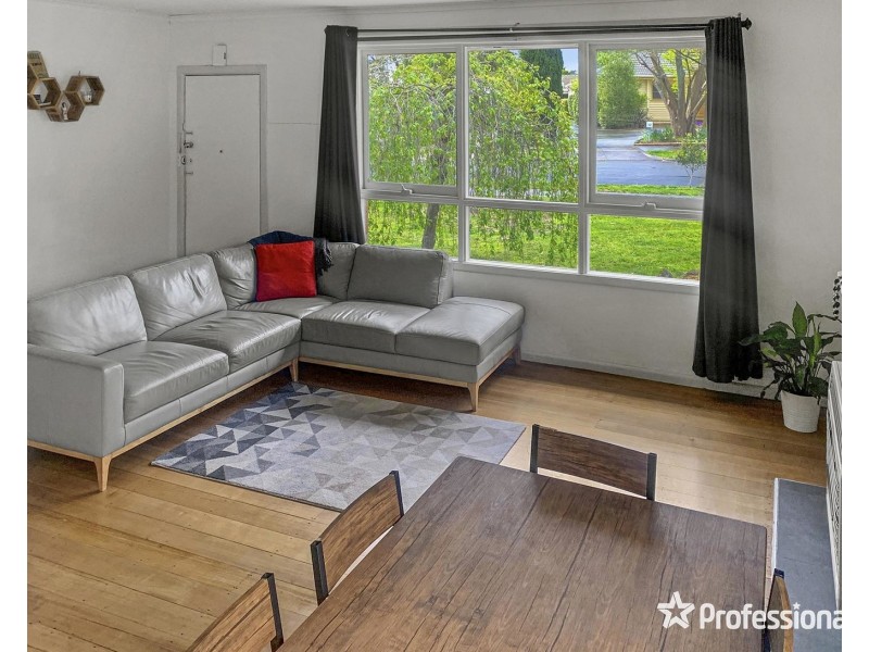 15 Byron Road, Kilsyth VIC 3137