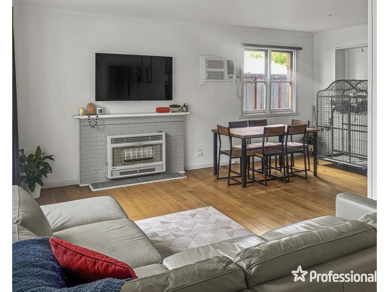 15 Byron Road, Kilsyth VIC 3137