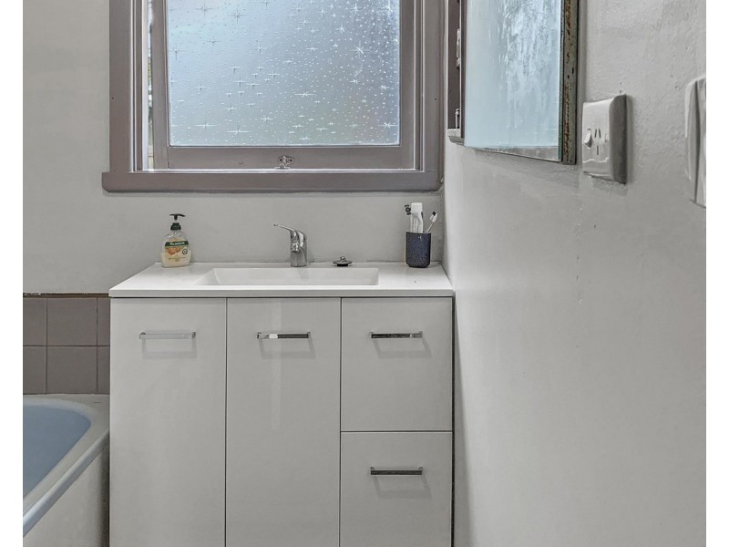 15 Byron Road, Kilsyth VIC 3137