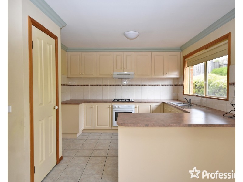 6/40-42 Newman Road, Mooroolbark VIC 3138