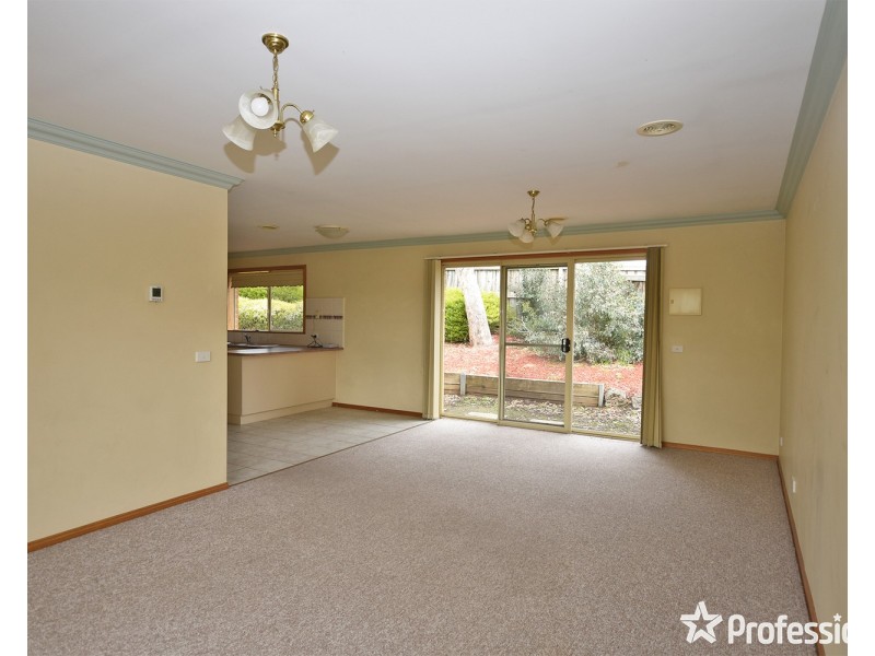 6/40-42 Newman Road, Mooroolbark VIC 3138