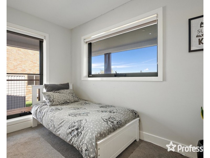 186 Hayrick Lane, Mooroolbark VIC 3138
