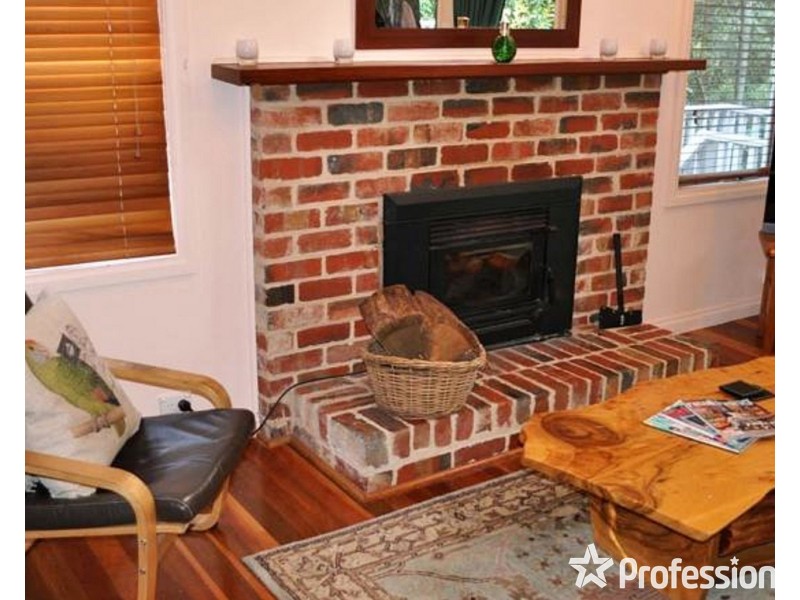 12b Eileen Avenue, Kalorama VIC 3766