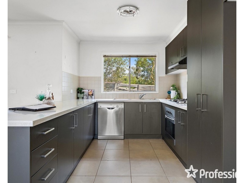 17/27 Canterbury Road, Montrose VIC 3765