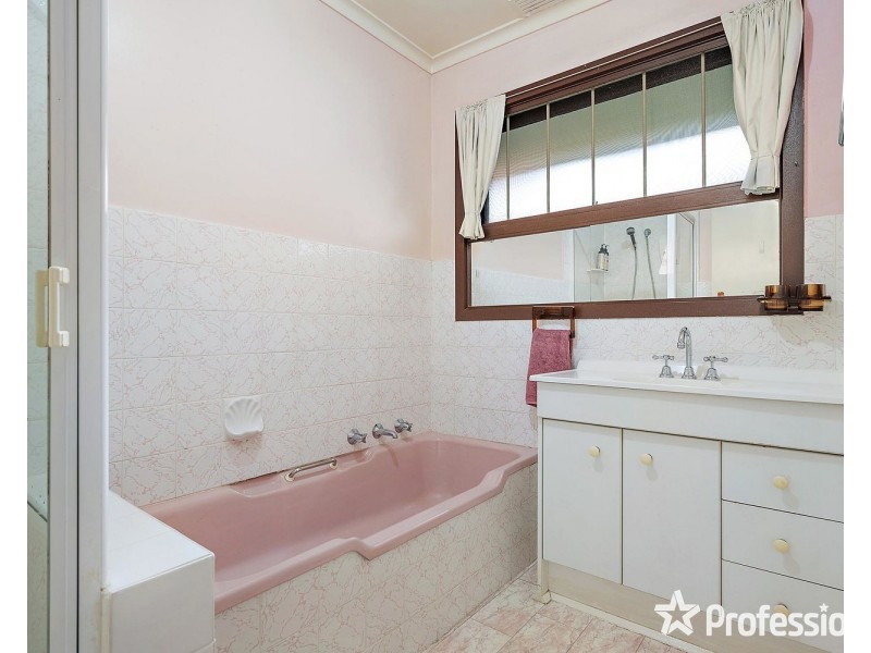 5 Williams Road, Mooroolbark VIC 3138