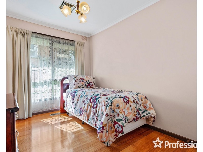 5 Williams Road, Mooroolbark VIC 3138