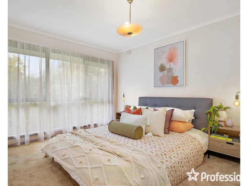 5 Williams Road, Mooroolbark VIC 3138