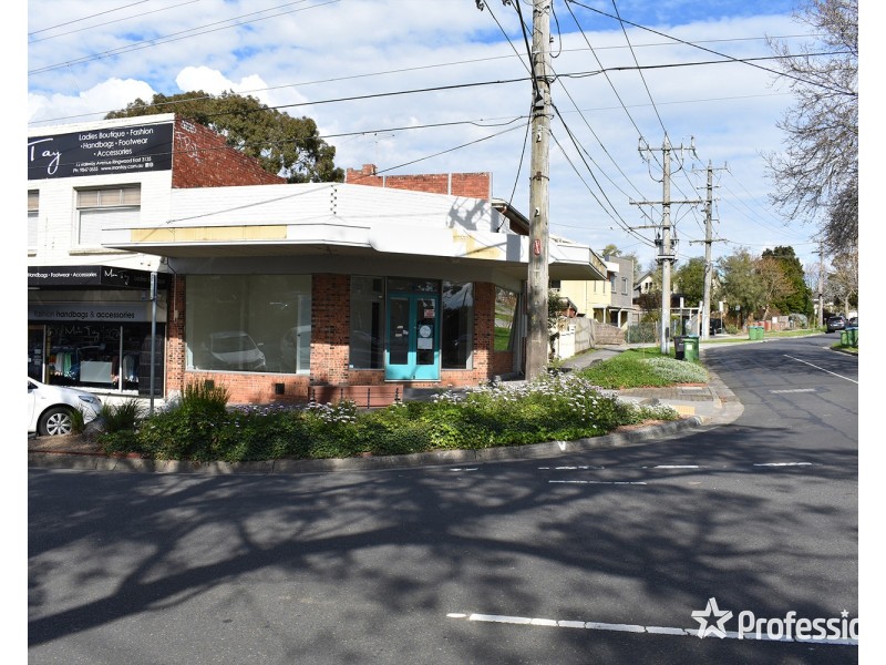 70 Railway Avenue, Ringwood East VIC 3135