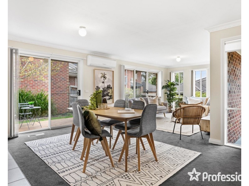 8/4 Palm Grove, Kilsyth VIC 3137