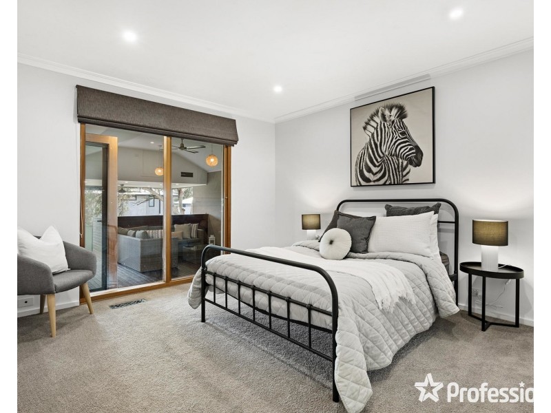 21 Wallace Way, Mooroolbark VIC 3138