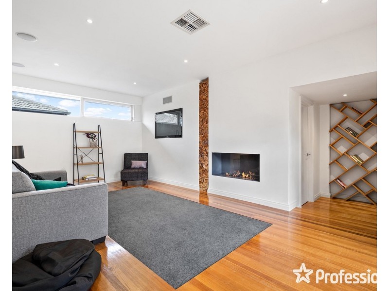 55 Parkvalley Drive, Chirnside Park VIC 3116