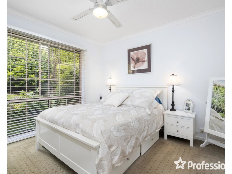 73 Thomas Road, Healesville VIC 3777