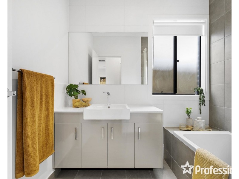 130a Carronvale Road, Mooroolbark VIC 3138
