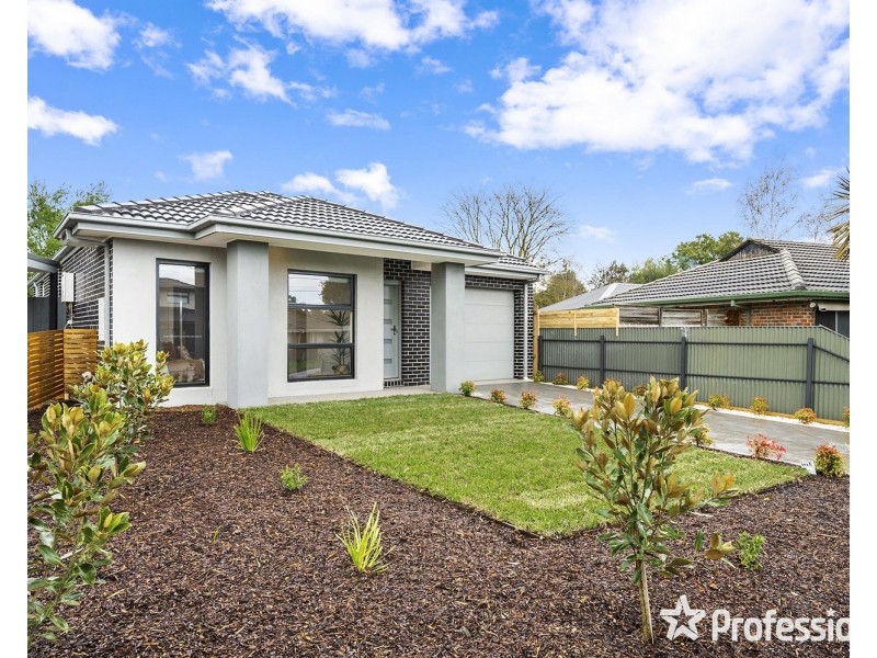 130a Carronvale Road, Mooroolbark VIC 3138