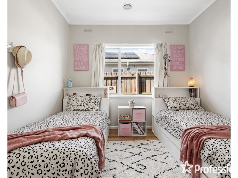 16 Todd Court, Croydon VIC 3136