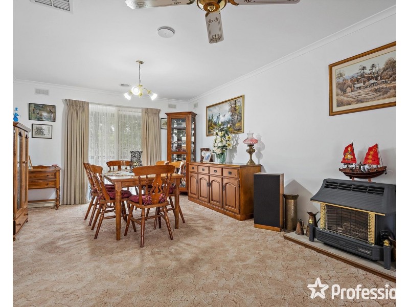 5 Gear Avenue, Mount Evelyn VIC 3796