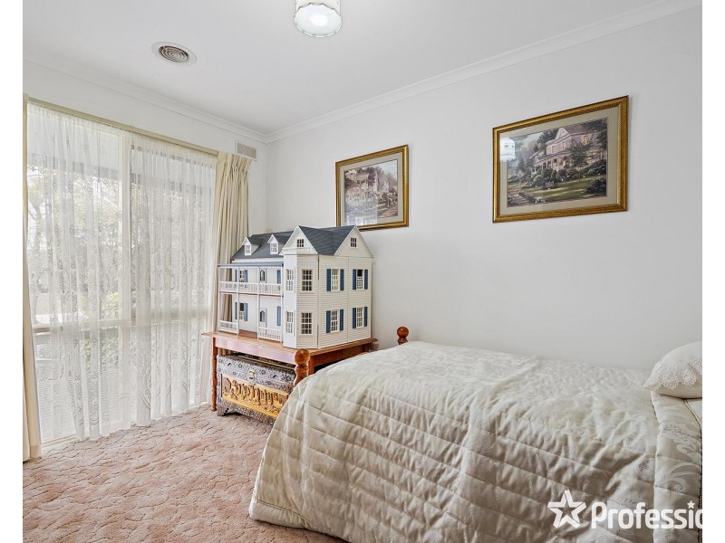 5 Gear Avenue, Mount Evelyn VIC 3796
