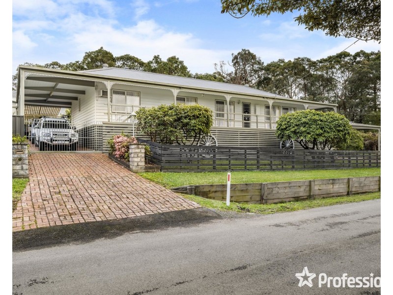 5 Gear Avenue, Mount Evelyn VIC 3796