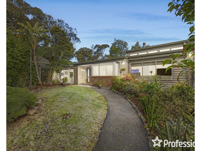 10 Thomas Crescent, Lilydale VIC 3140