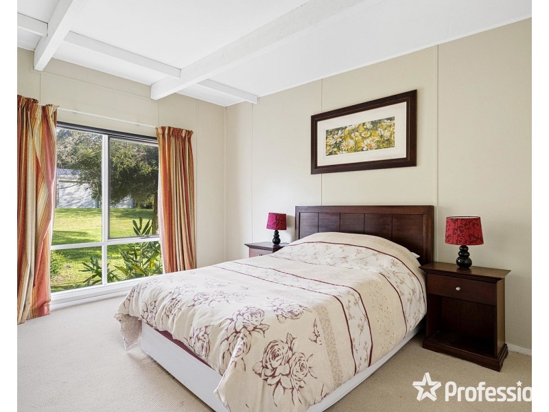 10 Thomas Crescent, Lilydale VIC 3140